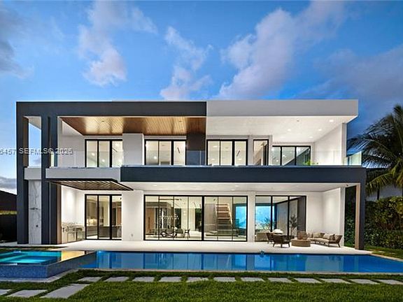 2nd image of 493 Holiday Dr #0