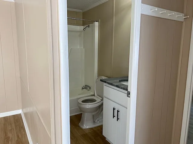 4902 Hunting Ridge Rd NW — Photo 10