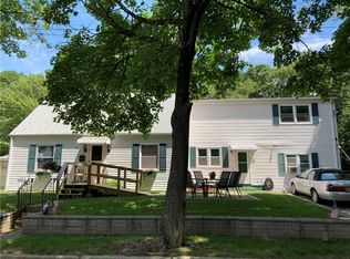 5 Valley View Rd, Lincoln, RI 02865