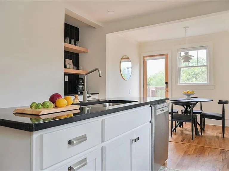 1085 Hardee St NE #A — Photo 21