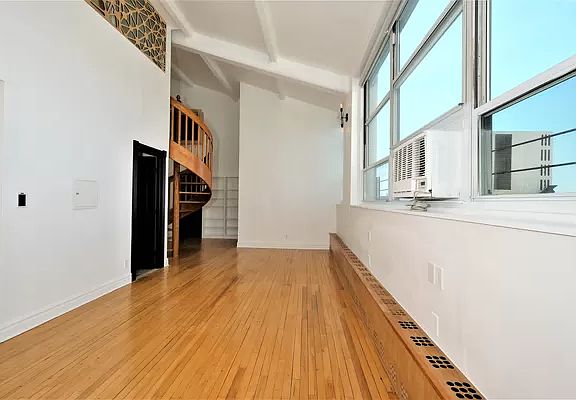 4th image of 505 Court St APT 10G