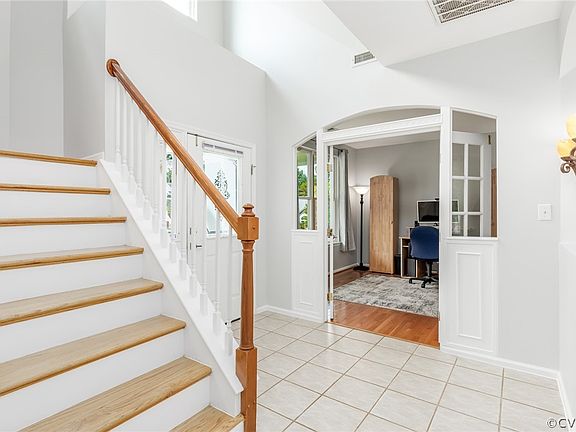3rd image of 5124 Thomas Ct