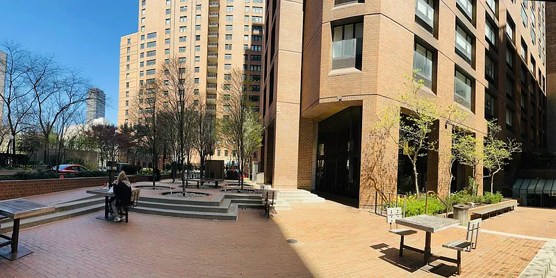 Rented by Jade Stone Real Estate Consulting | media 42