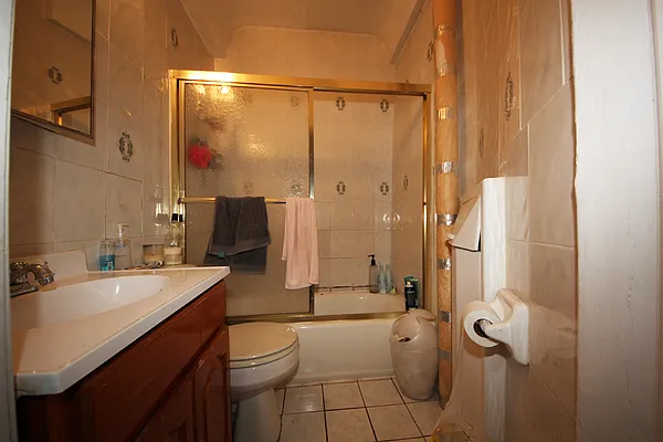 Rented by Jalca & Associates | media 20