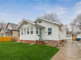 714 Grandview Ave, Des Moines, IA 50316