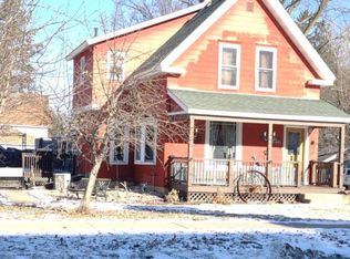205 W Eyota St, Dover, MN 55929