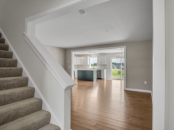 3rd image of 105 Candler Way