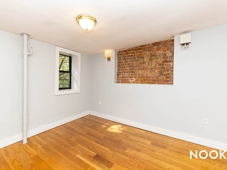 298 Gates Ave #4 — Photo 12