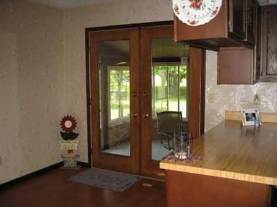 3rd image of 4824 Johnanne Dr