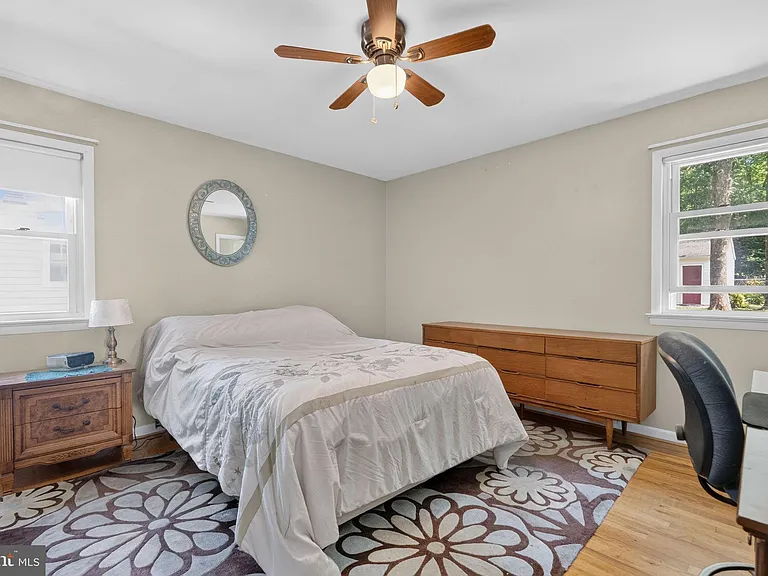 4507 Josephine Ave — Photo 20