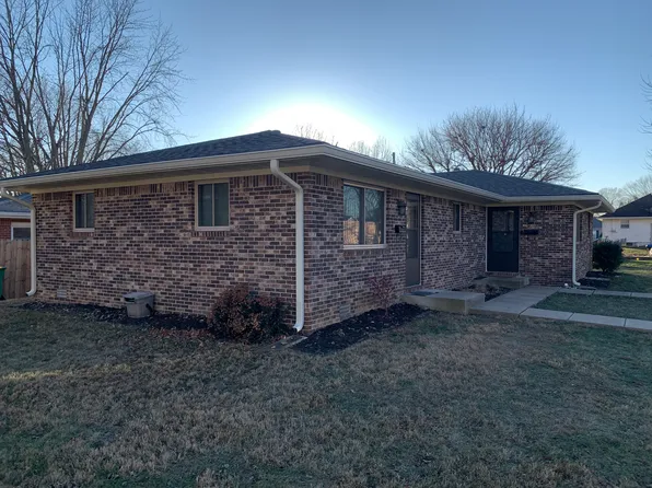 410 N East St #A & B, Plainfield, IN 46168