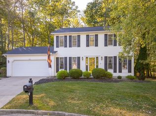 688 Greenwood Ct, Northfield, OH 44067