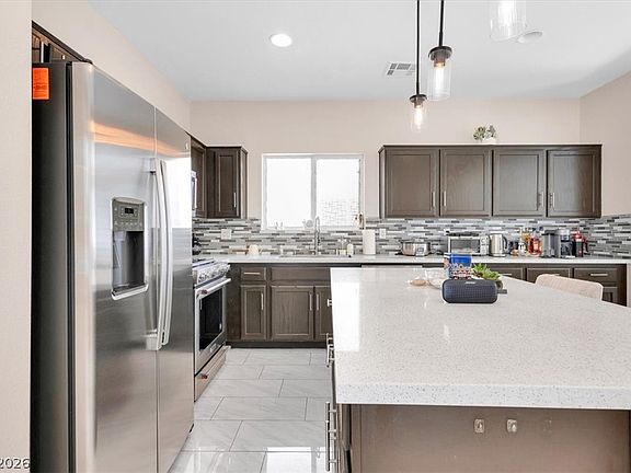 5th image of 1019 Garnet Ridge Ct