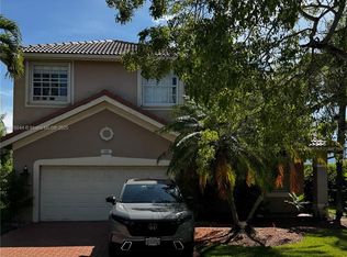 122 SW 164th Ter, Hollywood, FL 33027