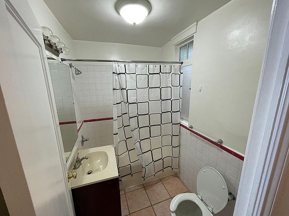 5th image of 825 Geary St APT 402