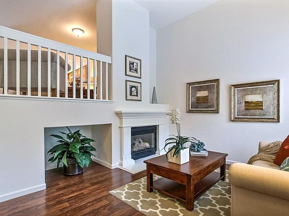 3rd image of 3262 Sangiovese Pl
