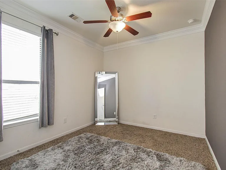 18707 Naples Ridge Ct — Photo 8