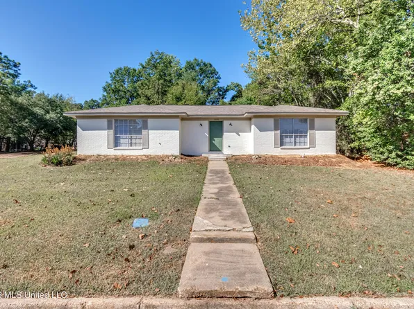 1995 Scanlon Dr, Jackson, MS 39204