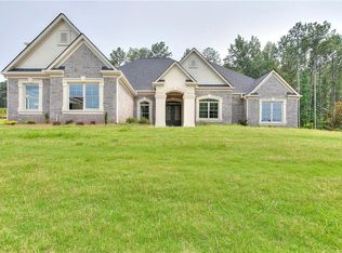 2006 Fontainbleau Dr, Conyers, GA 30094