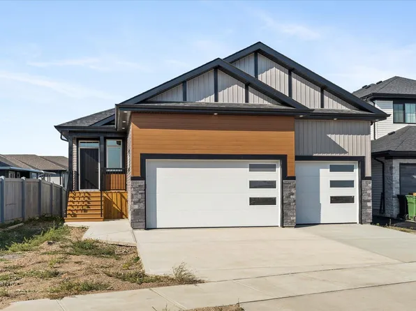 325 Meadowview Dr, Fort Saskatchewan, AB T8L 0Y4