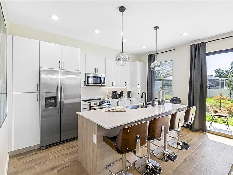 4340 Villa Alina Ct — Photo 8