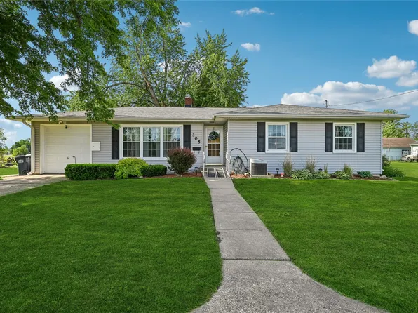 305 Main St, Palo, IA 52324