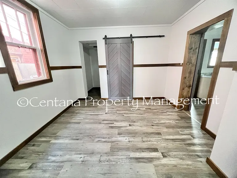 521 Birch St — Photo 9