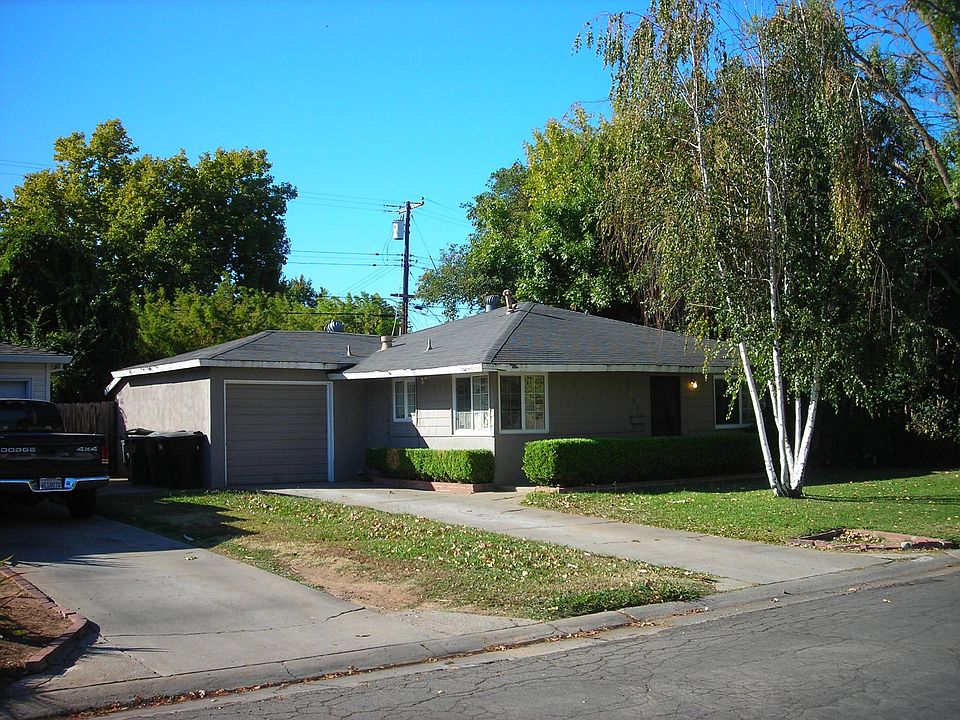 1st image of 3104 Mayfair Dr