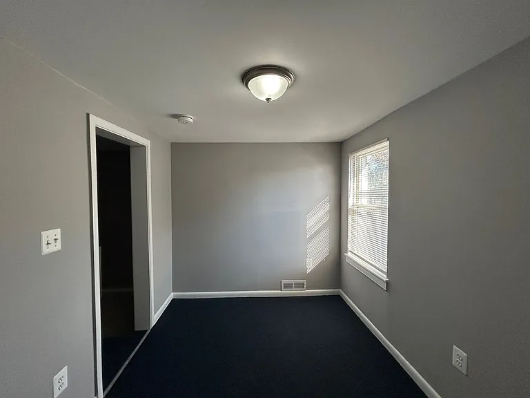 123 S Poppleton St — Photo 6