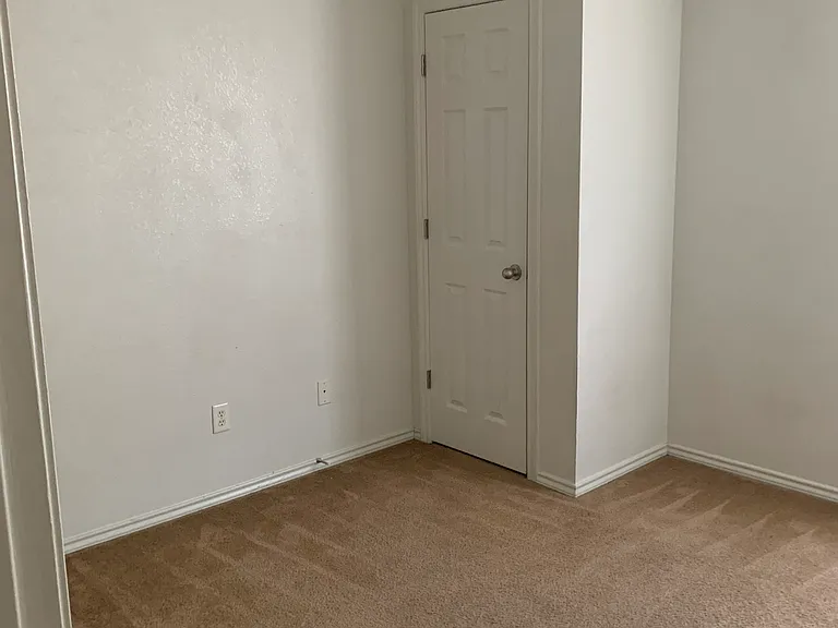 2916 Ashley Dr #2916 — Photo 13
