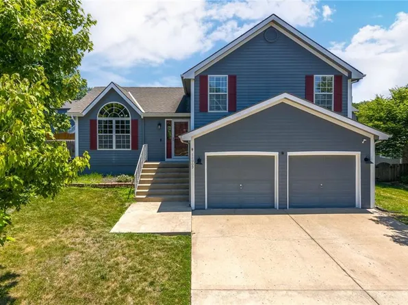 11009 N Central St, Kansas City, MO 64155