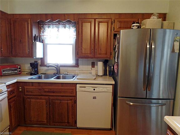 4th image of 3454 White Beech Ln