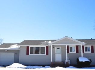 9 Friel Rd, Rochester, NY 14623