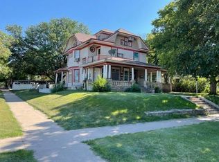 302 W 8th St, Concordia, KS 66901