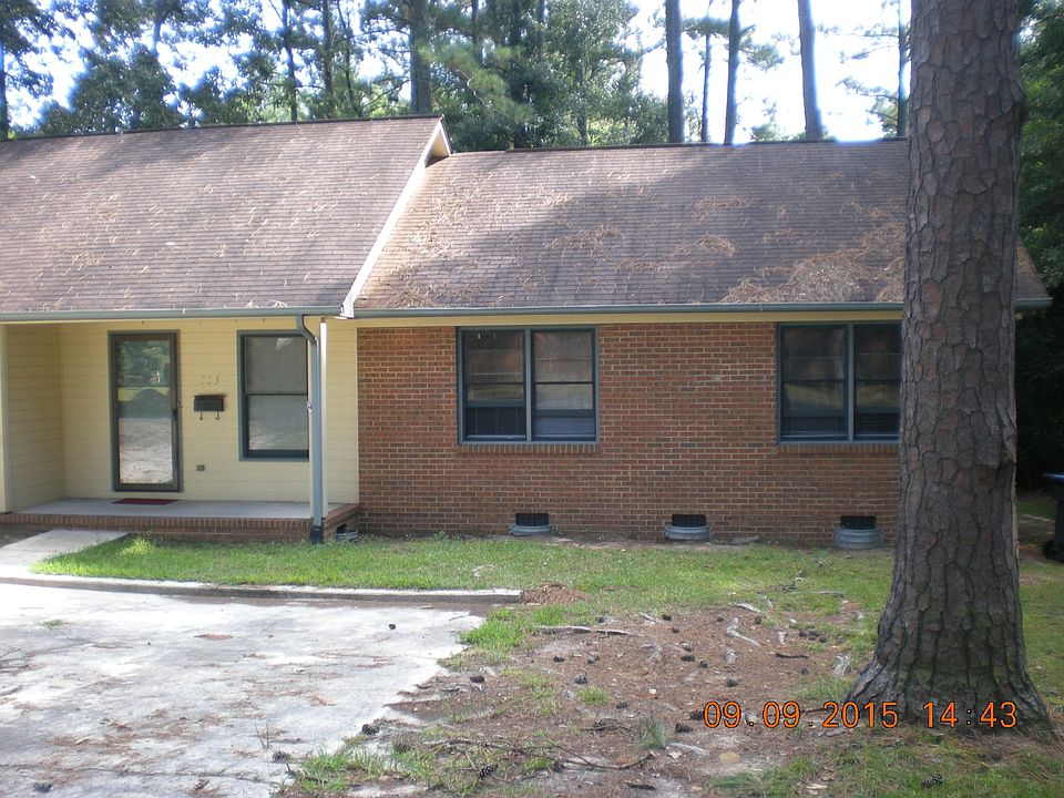 1st image of 203 W 8th Ave