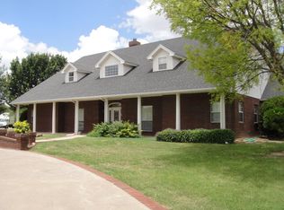 6517 Spy Glass Dr, San Angelo, TX 76904