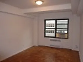 Rented by Classic Marketing- 530 Park1