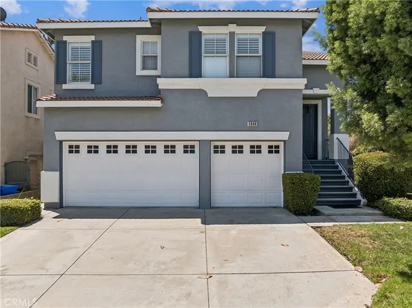5848 Pine Valley Dr, Fontana, CA 92336