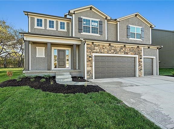 2nd image of 3125 SW Arbortree Dr