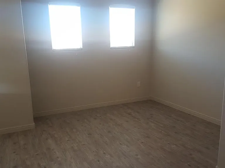 3419 S River Rd #95 — Photo 11