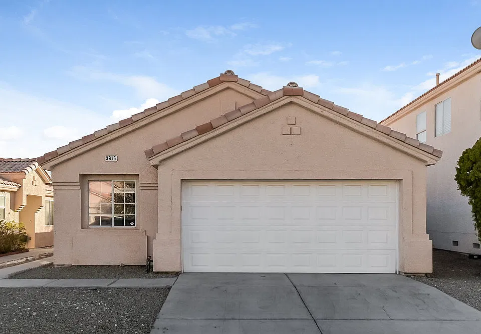 3916 Marble Mountain St