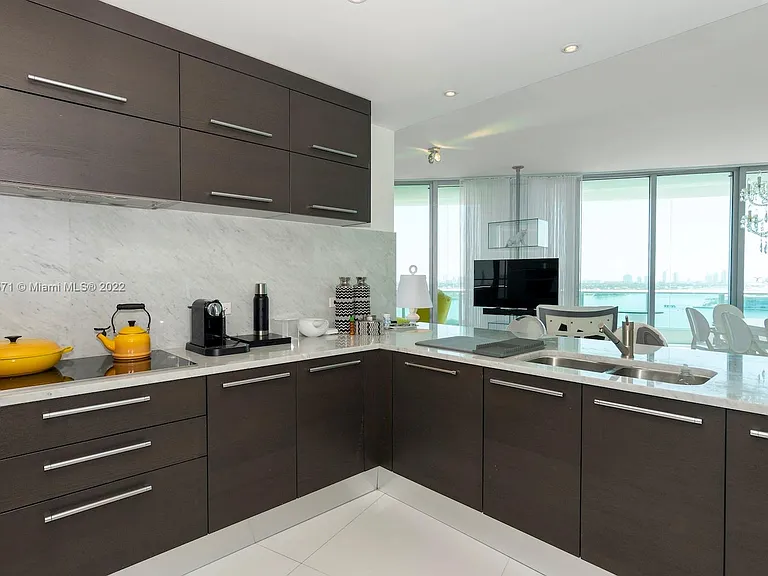 900 Biscayne Blvd #2006 — Photo 14