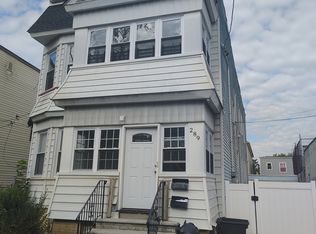289 21st St FLOOR 2, Irvington, NJ 07111