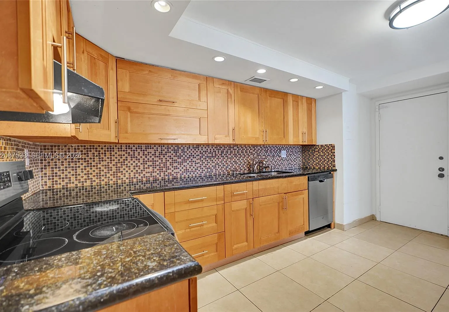 Olympus Condo Phase — Photo 4