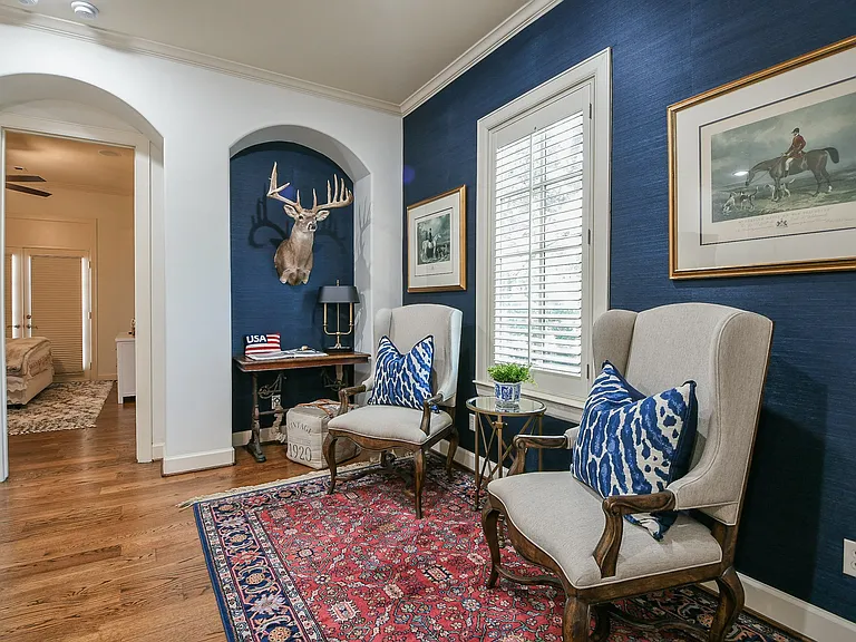 2808 Mid Ln — Photo 9