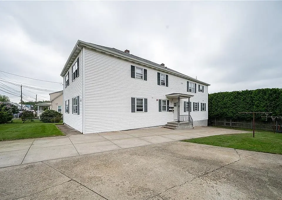 15 Belmont Ave #3