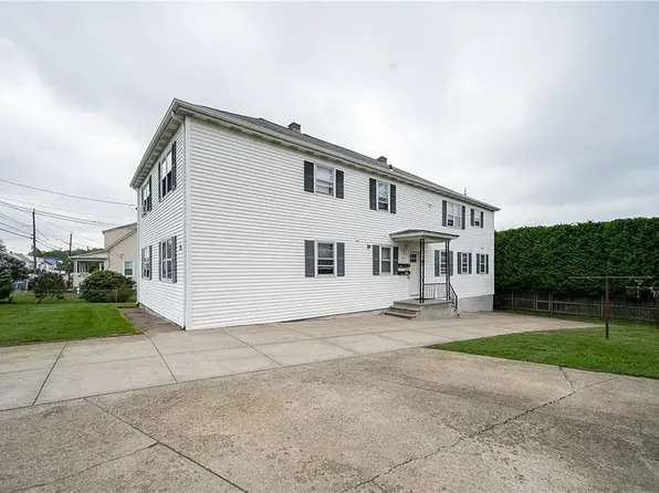 15 Belmont Ave #3, East Providence, RI 02914