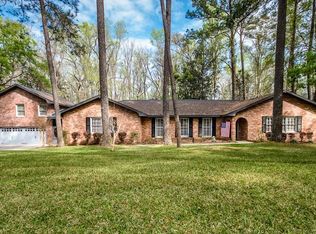 804 Pine Point Cir, Valdosta, GA 31602
