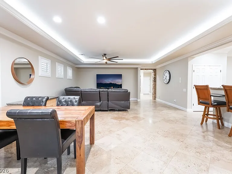 2676 Lochleven Way — Photo 43
