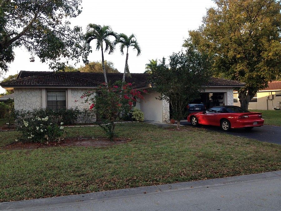 1st image of 10913 NW 19th St